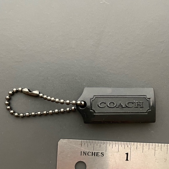 COPY - Coach Acrylic Hangtag Gunmetal/Black - Picture 2 of 3